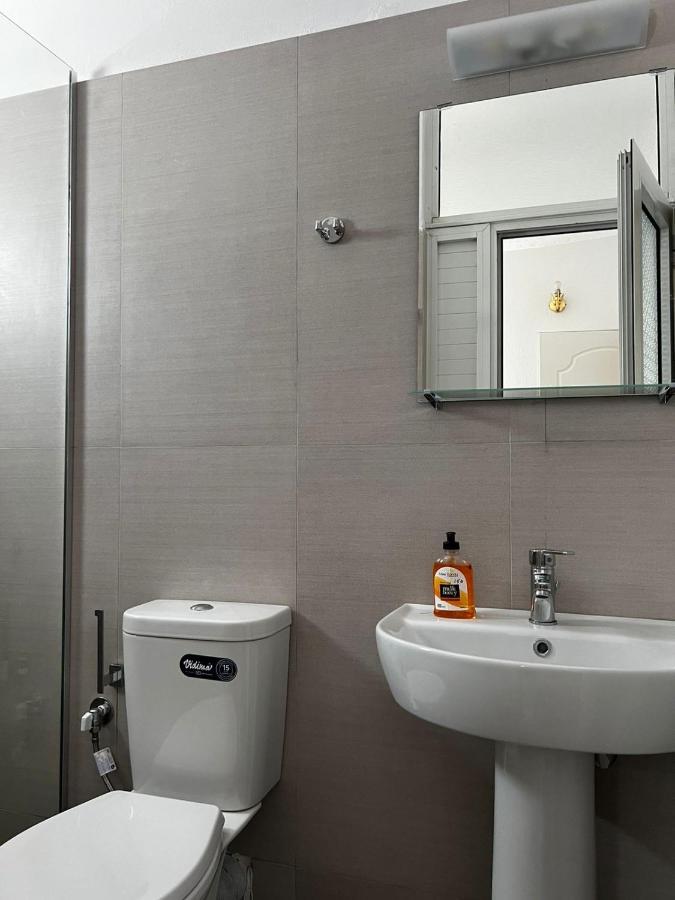 Nona'S Rooms Himare Exterior foto
