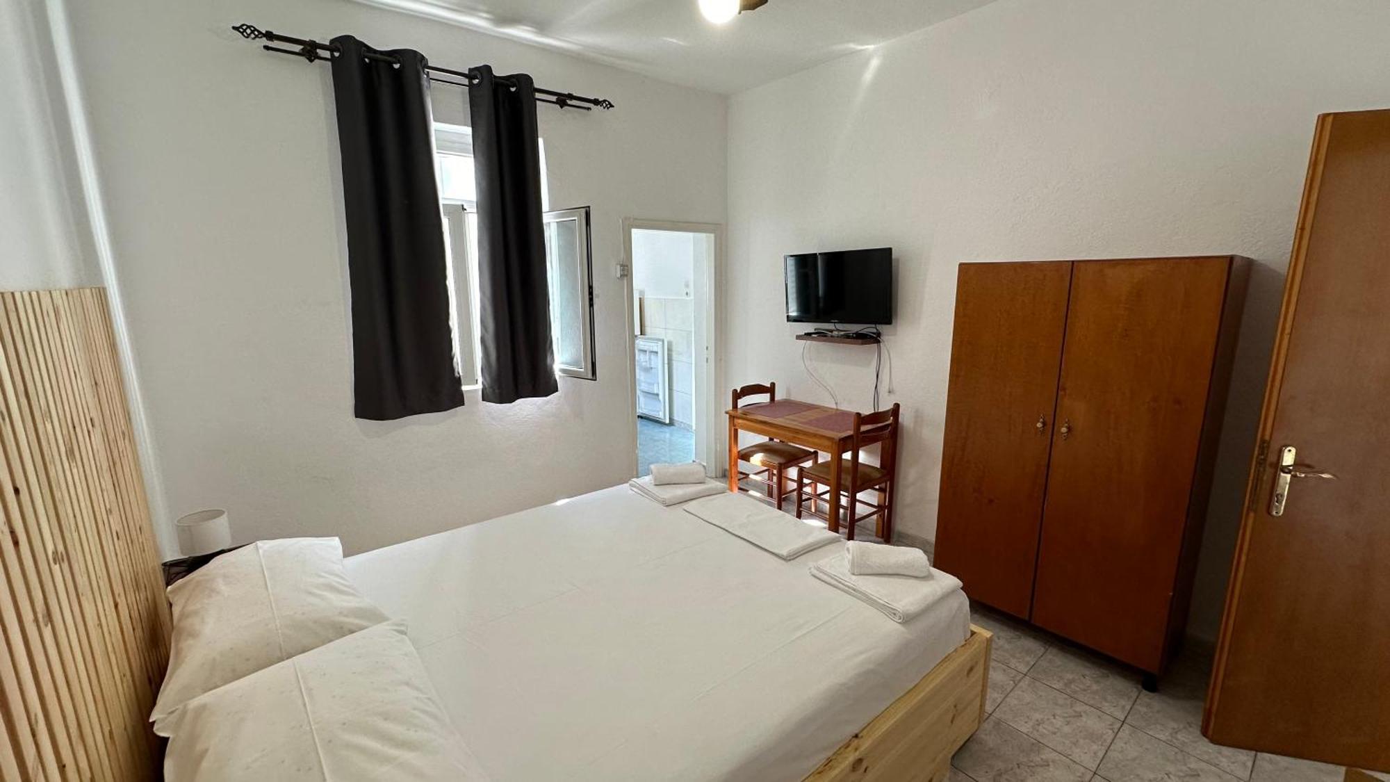 Nona'S Rooms Himare Exterior foto