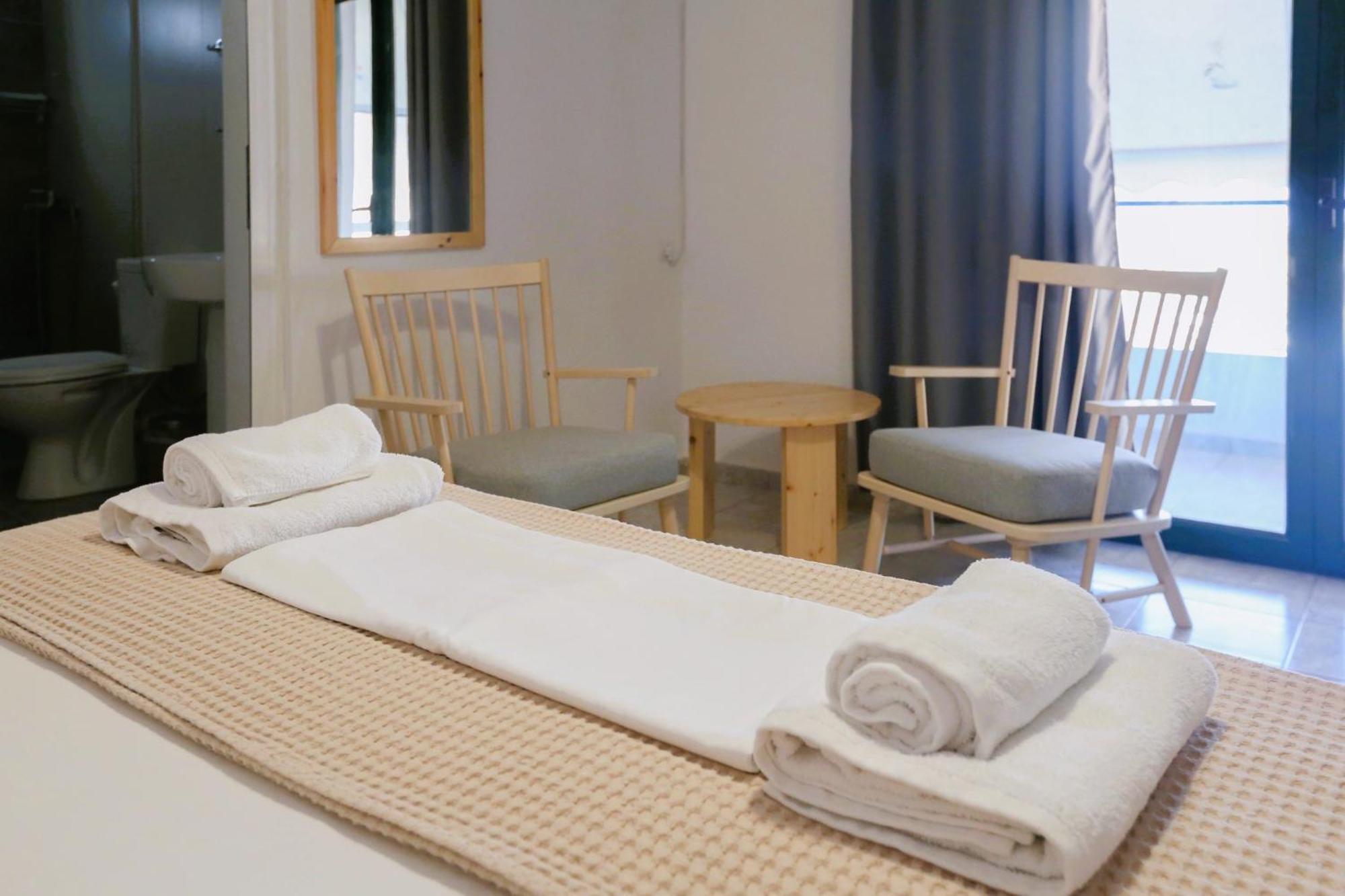 Nona'S Rooms Himare Exterior foto