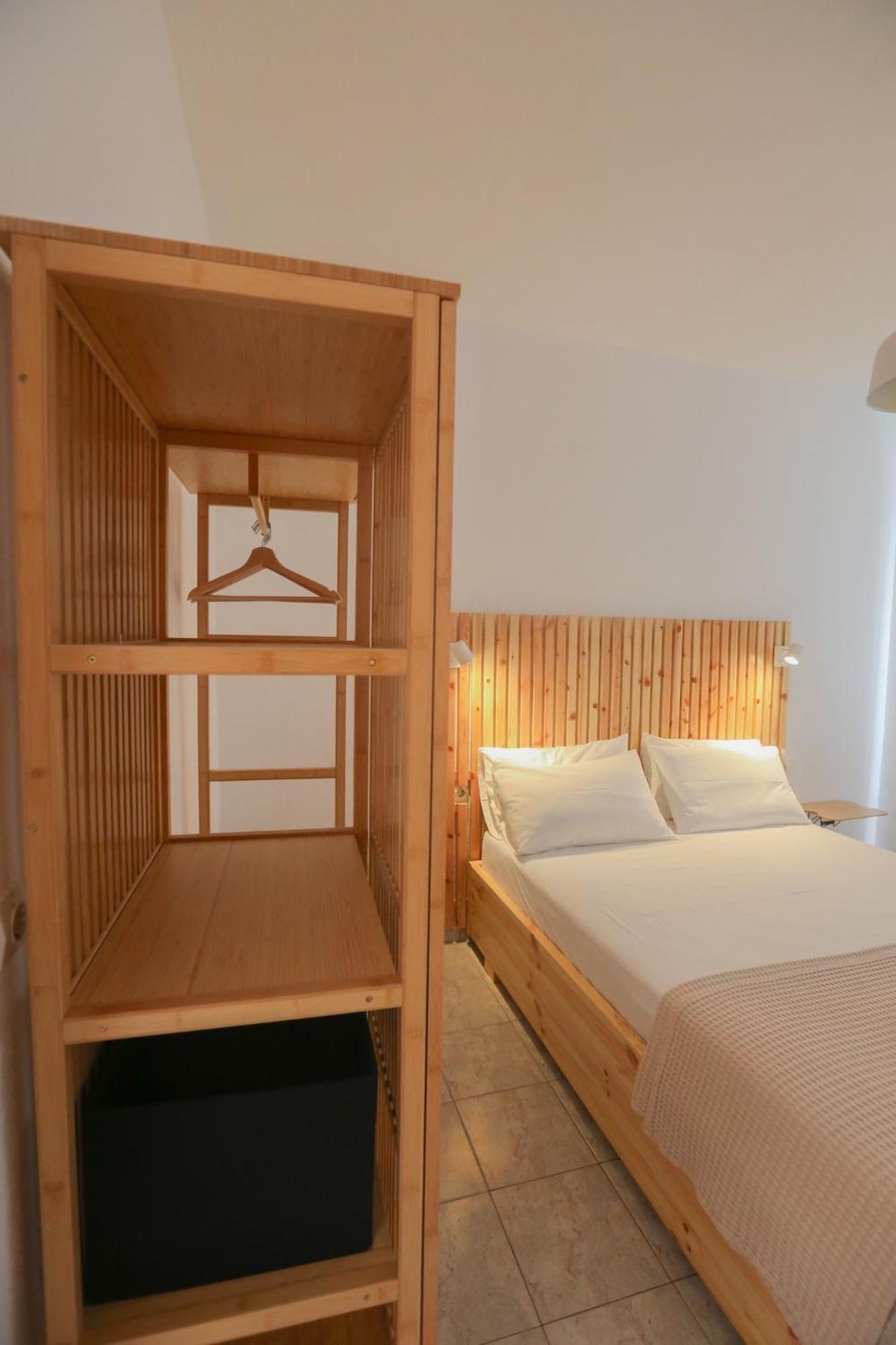 Nona'S Rooms Himare Exterior foto