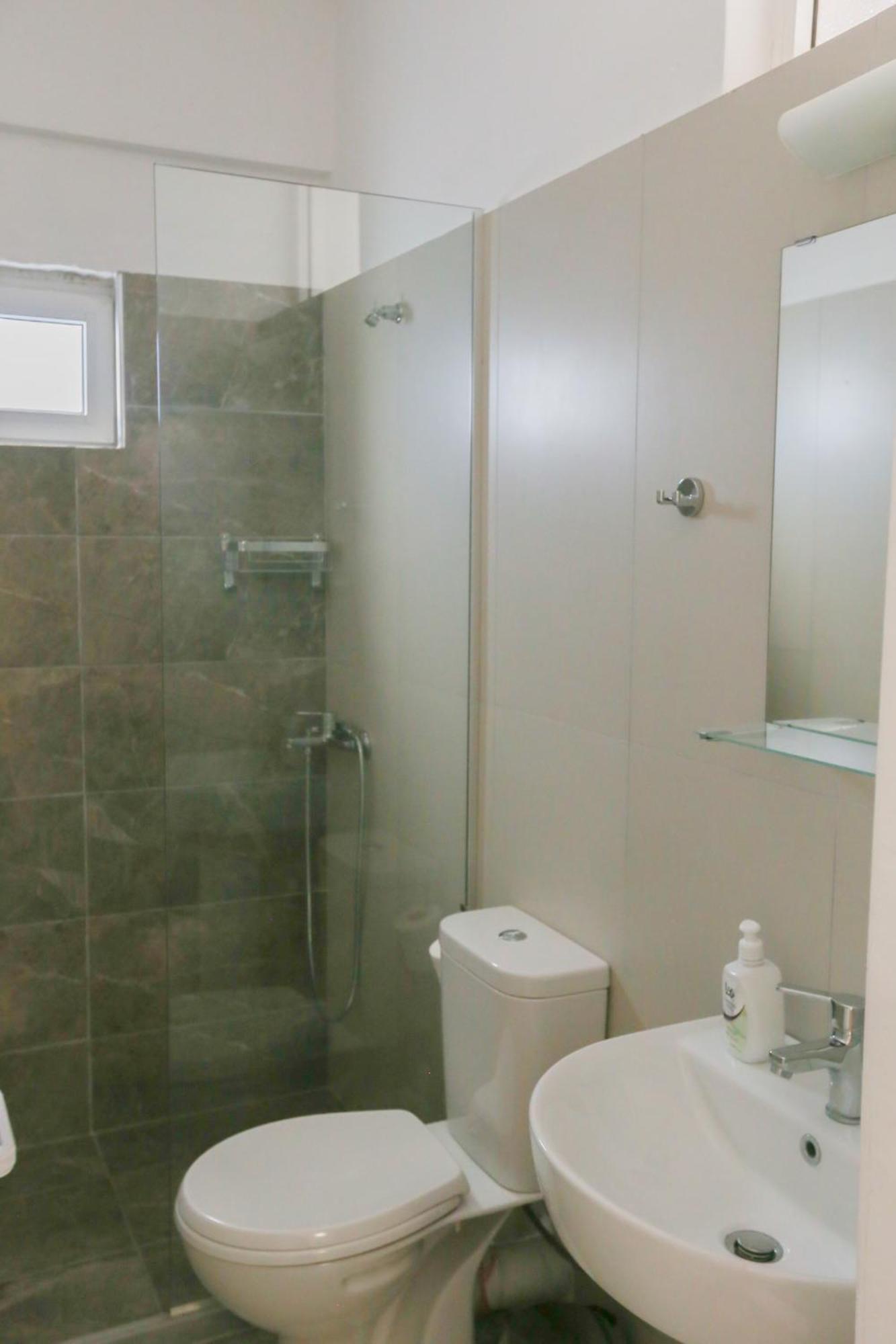 Nona'S Rooms Himare Exterior foto
