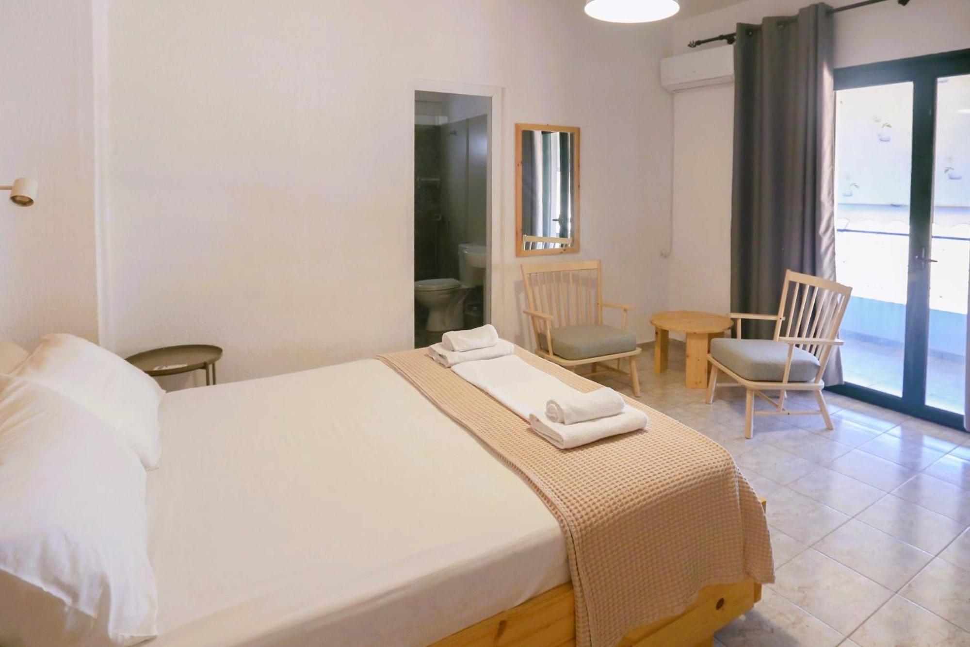 Nona'S Rooms Himare Exterior foto