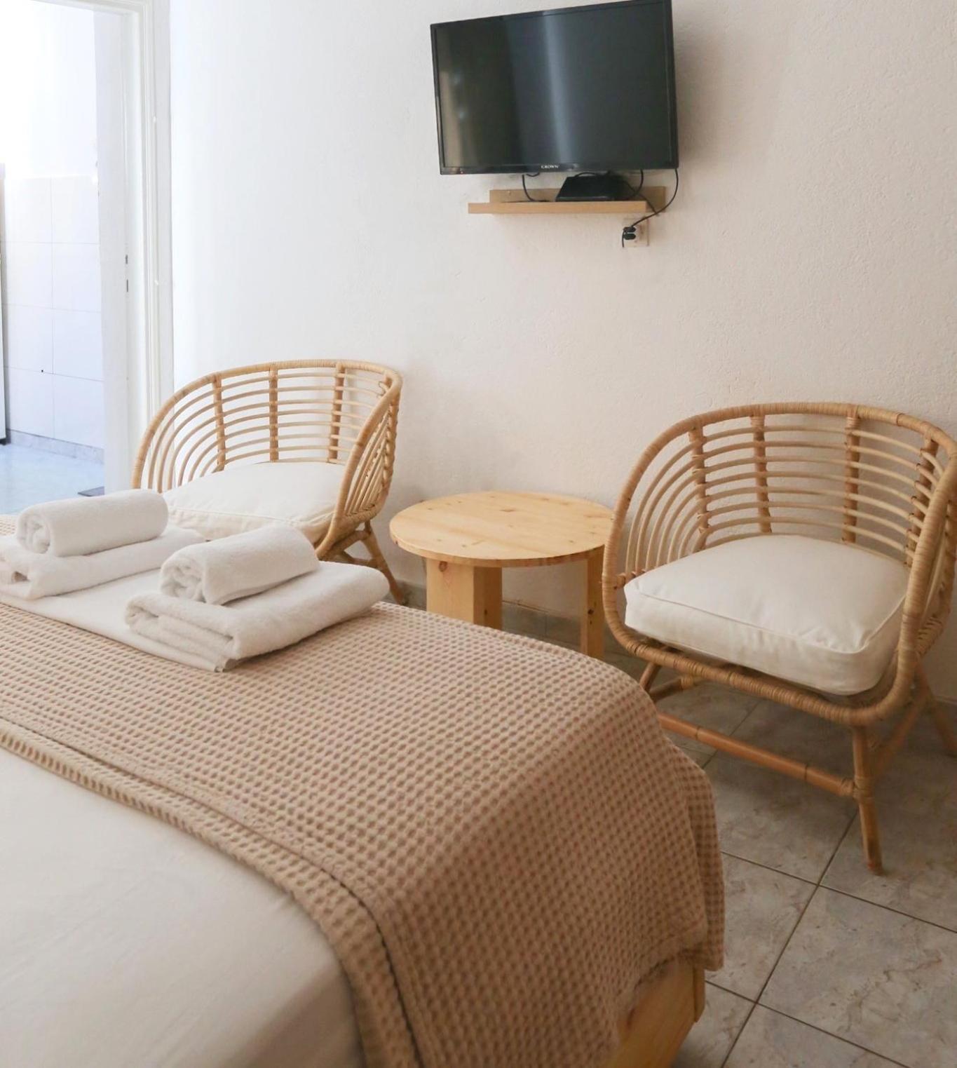 Nona'S Rooms Himare Exterior foto